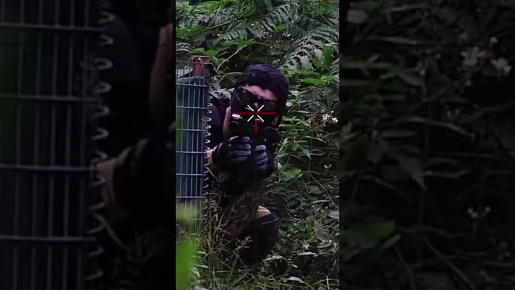 This is why airsoft players should wear face protection (OUCH)