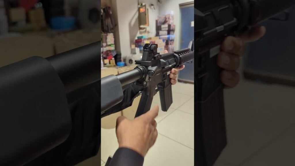 Big Bang M4 Semi Auto Rifle #shotsfeed #airsoft #shortvideo #umarexairguns #bigbang #danwesson